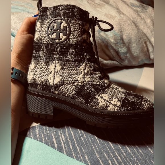 Tory Burch Miller notched sole ankle boot size 6.5 new without box - Picture 6 of 10